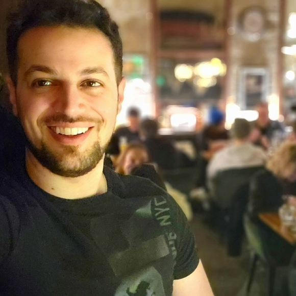 Meet your Posher, Greg - Picture 2 of 16